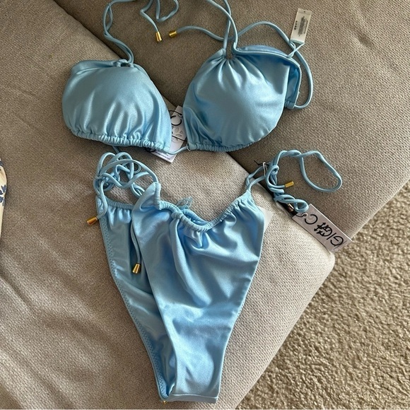 GIGI C Lurie Top and Hadley Bottom Set in Sky Blue - Picture 5 of 9